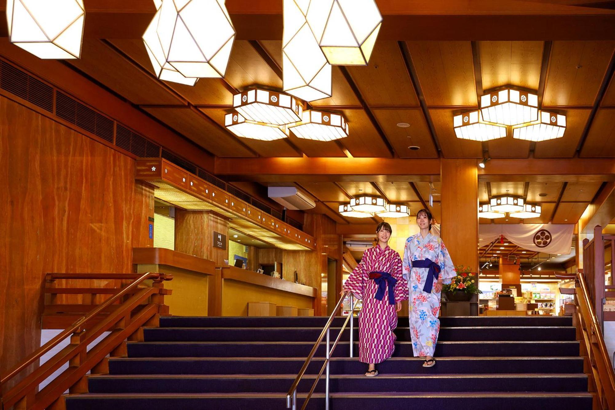 Hotel Ooedo Onsen Monogatari Premium Yamashitaya Kaga  Exterior foto