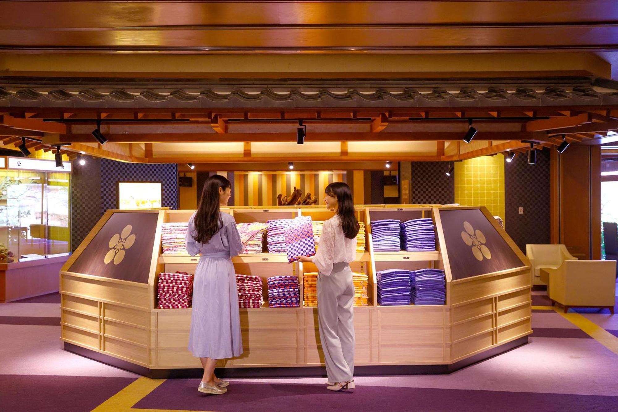 Hotel Ooedo Onsen Monogatari Premium Yamashitaya Kaga  Exterior foto