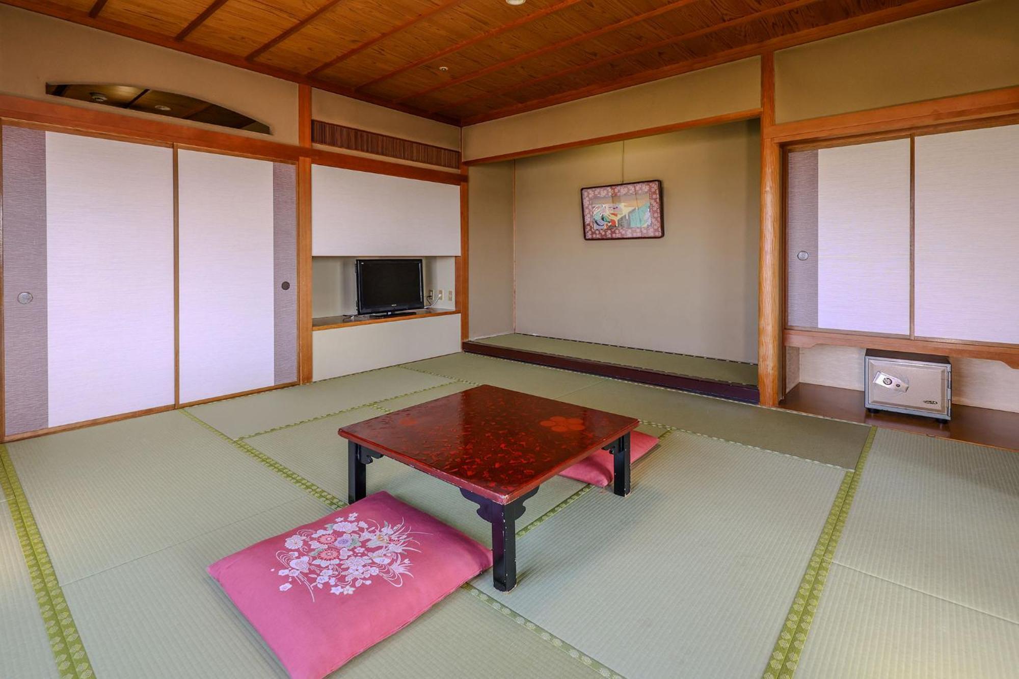 Hotel Ooedo Onsen Monogatari Premium Yamashitaya Kaga  Exterior foto